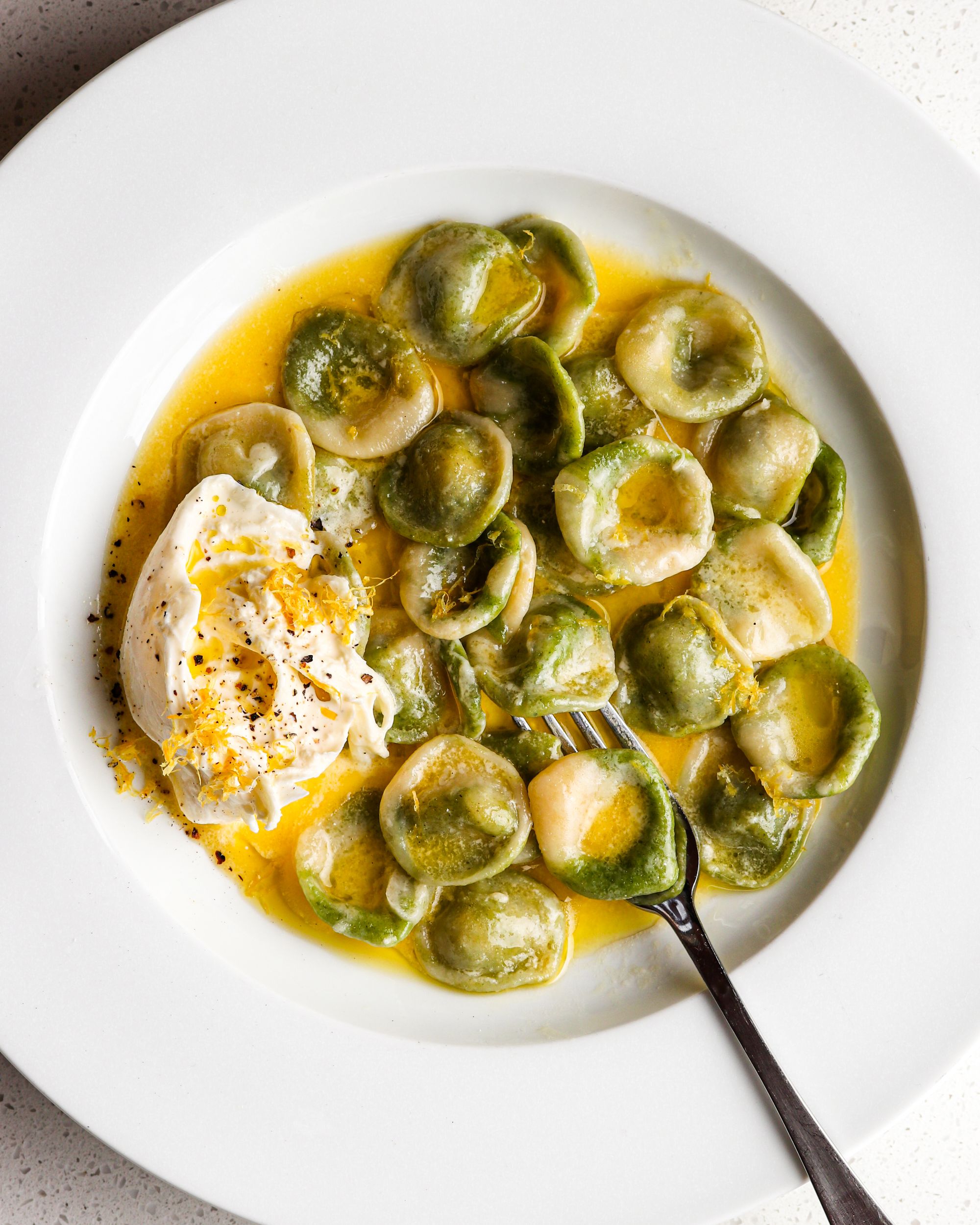 Fast and Easy Lemon Garlic Pasta - Pinch and Swirl