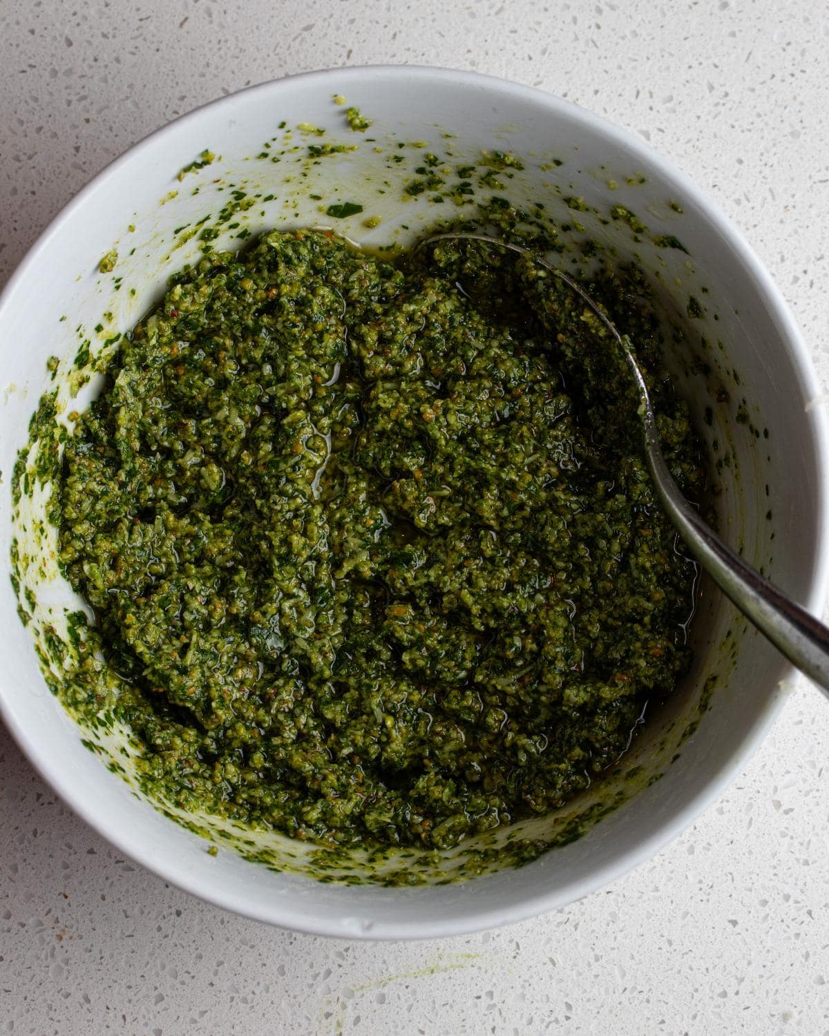 Finished pistachio pesto in bowl.